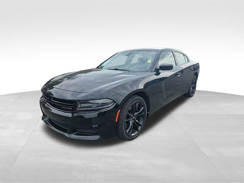 Used 2020 Dodge Charger Police w/ Street Appearance Group image 7