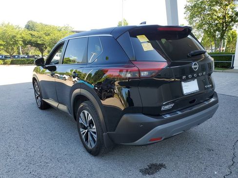 Certified 2023 Nissan Rogue SV AWD/4WD image 4