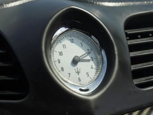 Used 2012 Maserati GranTurismo MC image 32