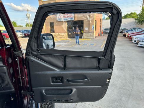 Used 2003 Jeep Wrangler Rubicon AWD/4WD image 14