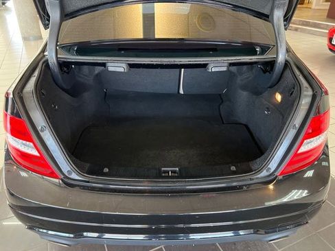 Used 2012 Mercedes-Benz C 300 C 300 Luxury 4MATIC image 8