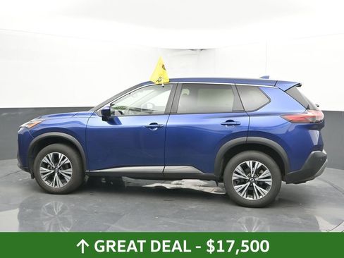 Used 2023 Nissan Rogue SV image 9
