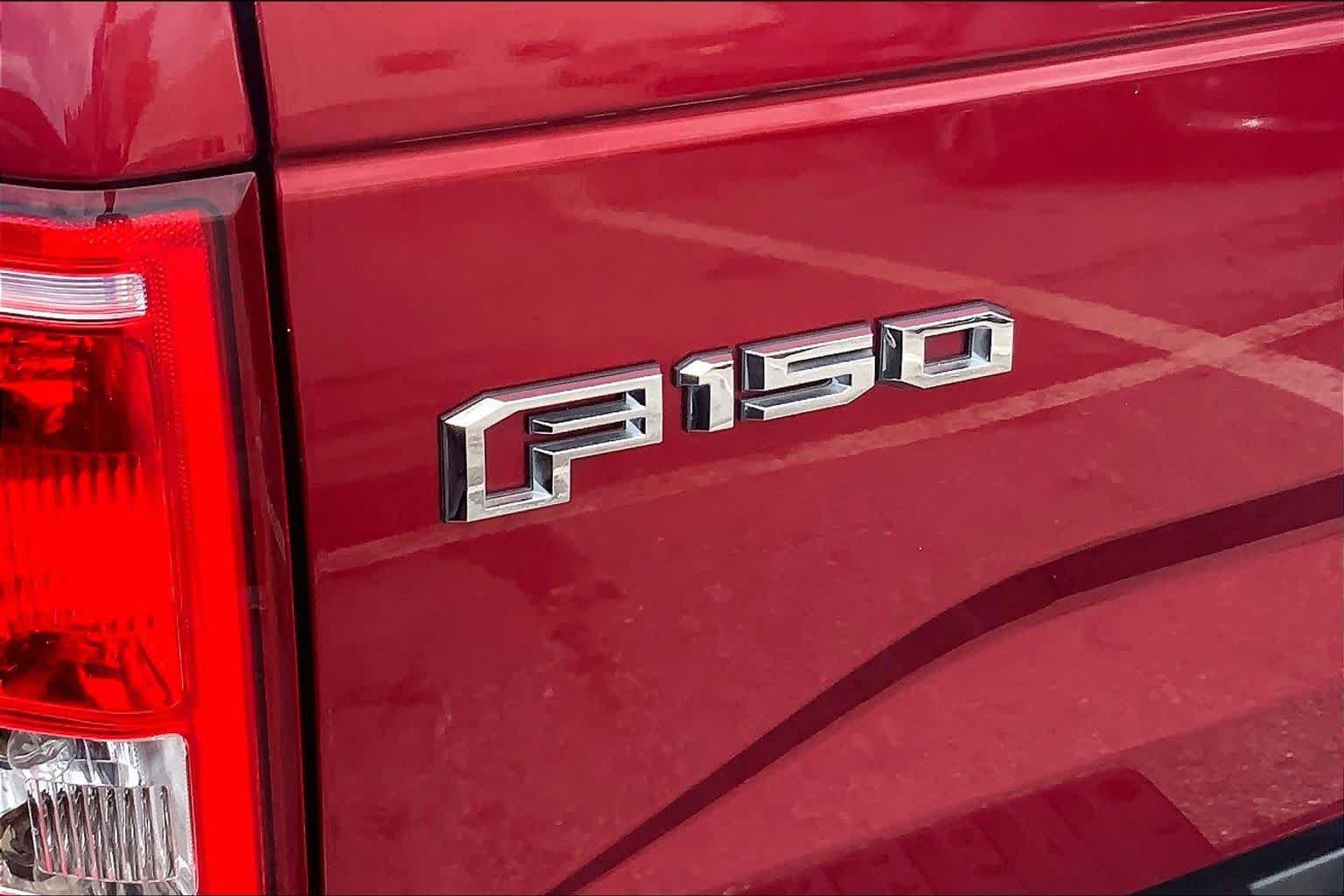 Used 2016 Ford F150 XLT w/ Equipment Group 302A Luxury AWD/4WD image 20