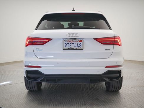 Used 2024 Audi Q3 2.0T Premium w/ Convenience Package image 4