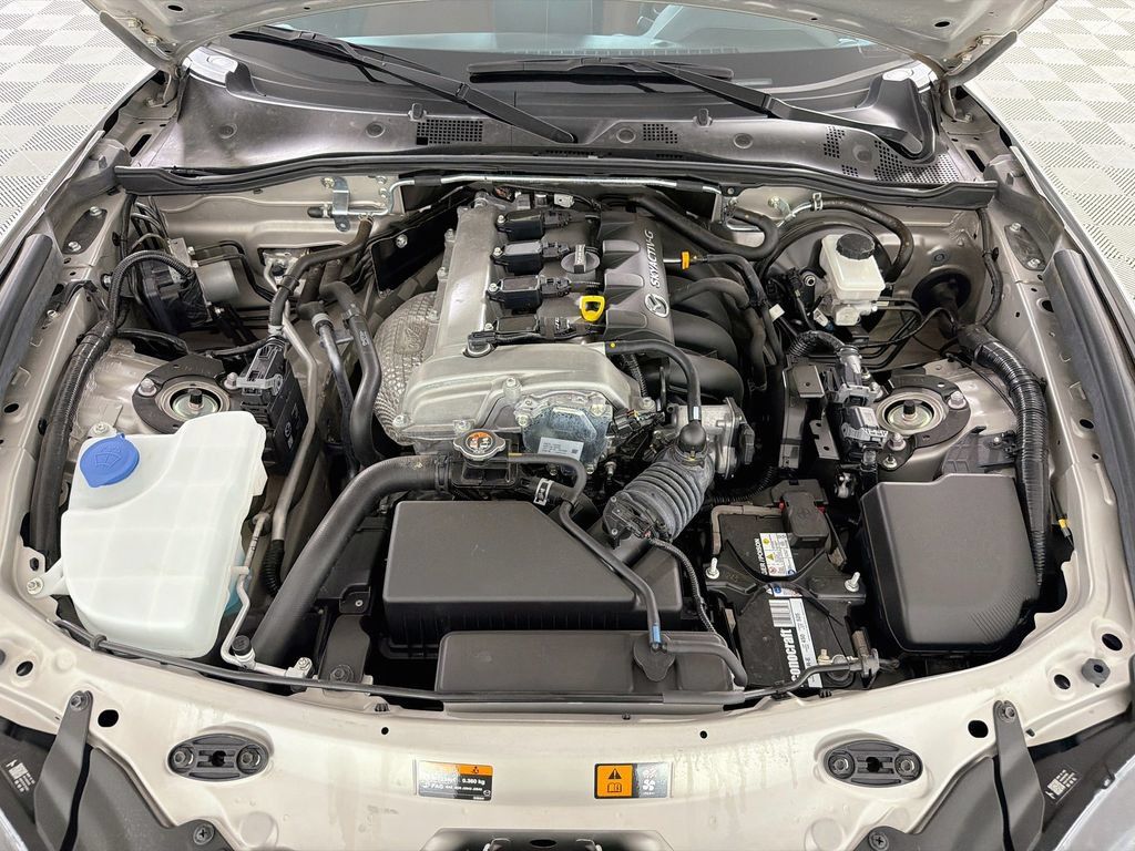 Used 2022 MAZDA MX-5 Miata Grand Touring w/ Weather Package RWD image 30