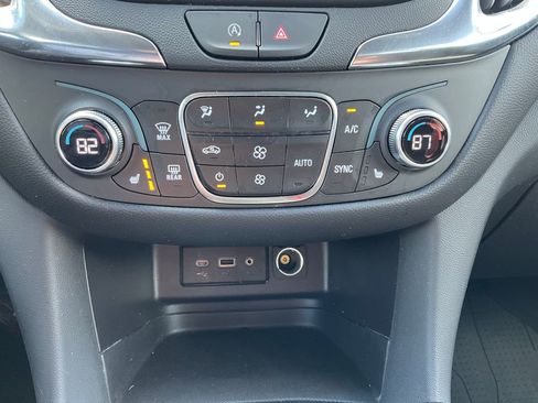 Used 2024 Chevrolet Equinox LT w/ LPO, Floor Liner Package AWD/4WD image 9