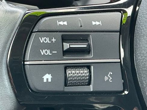 Used 2023 Honda HR-V EX-L image 15