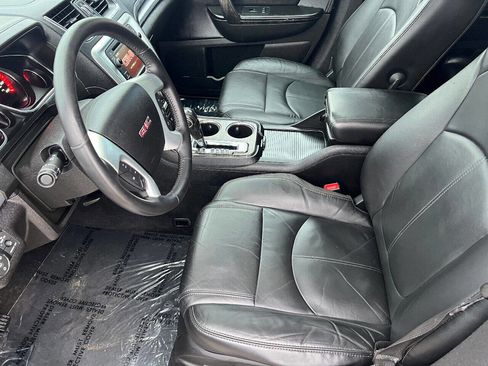 Used 2013 GMC Acadia SLT image 19
