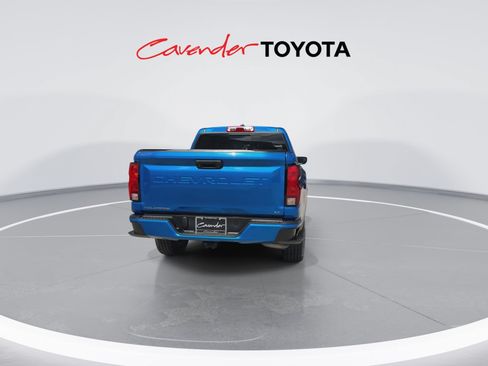 Used 2024 Chevrolet Colorado LT w/ LT Convenience Package RWD image 7