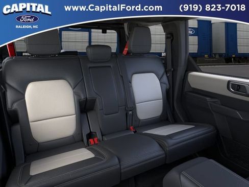 New 2026 Ford Bronco Outer Banks w/ Sasquatch Package AWD/4WD image 11
