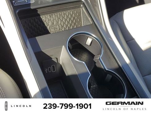 New 2026 Lincoln Nautilus Premier w/ Jet Appearance Package AWD/4WD image 31