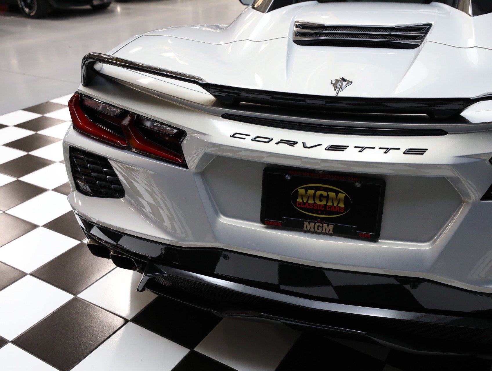 Used 2021 Chevrolet Corvette Stingray Premium Conv w/ Z51 Performance Package RWD image 28