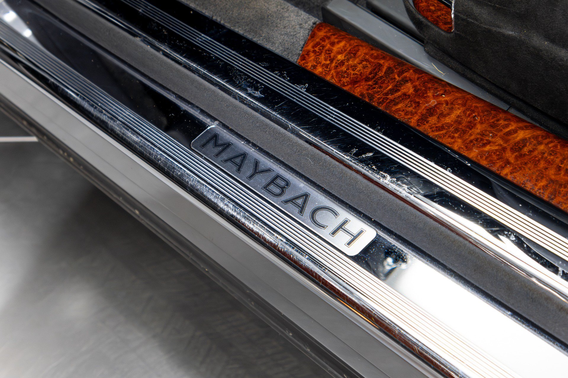 Used 2004 Maybach 57 RWD image 71