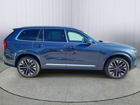 Certified 2025 Volvo XC90 B5 Plus image 3