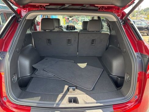 New 2025 Chevrolet Blazer LT image 24