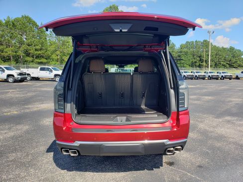 New 2026 Chevrolet Tahoe High Country w/ Sun And Tow Package RWD image 9