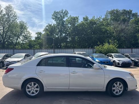 Used 2008 Toyota Avalon XLS FWD image 30