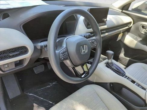 New 2026 Honda HR-V LX image 3