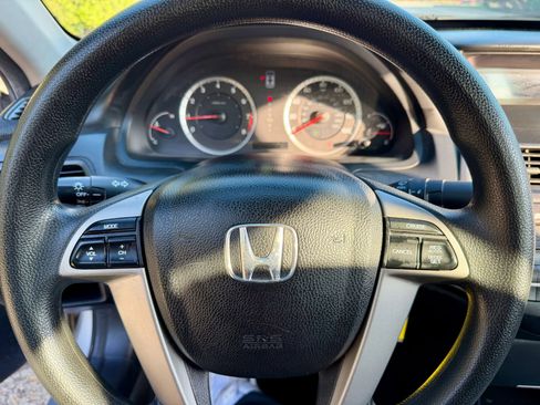 Used 2009 Honda Accord LX-P image 18