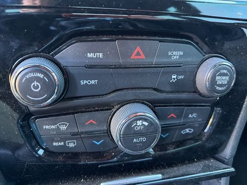 Used 2017 Chrysler 300 S w/ S Model Appearance Package image 15