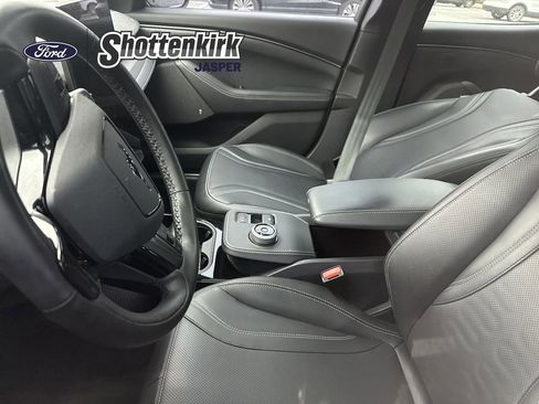 Used 2023 Ford Mustang Mach-E Premium image 7