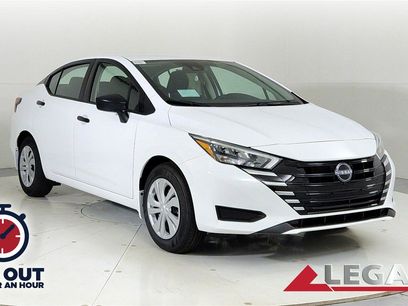 Used 2025 Nissan Versa S w/ Trunk Package