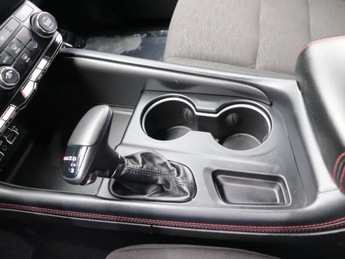 Used 2025 Dodge Durango GT AWD/4WD image 48
