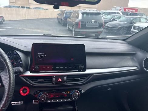 Used 2023 Kia Forte GT-Line FWD image 13