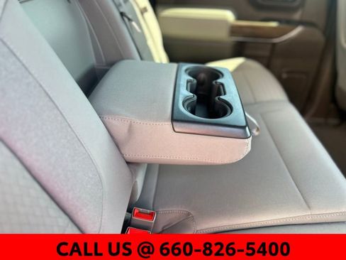 Used 2021 Chevrolet Silverado 1500 LT Trail Boss w/ Bed Protection Package AWD/4WD image 8