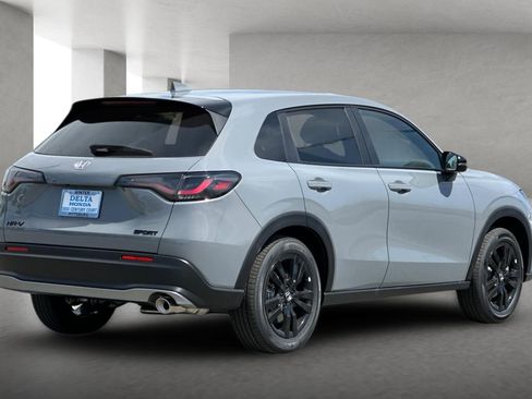 New 2026 Honda HR-V Sport image 4