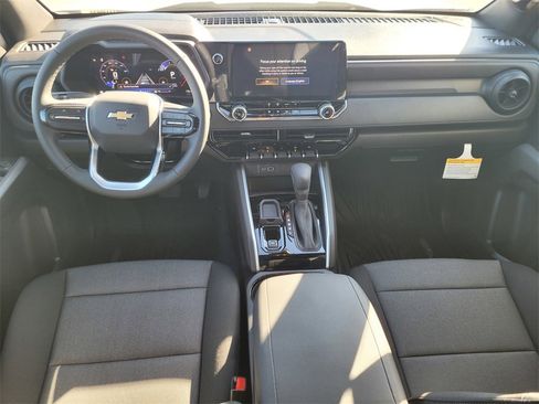 New 2026 Chevrolet Colorado W/T w/ LPO, Pro Essentials Package image 10