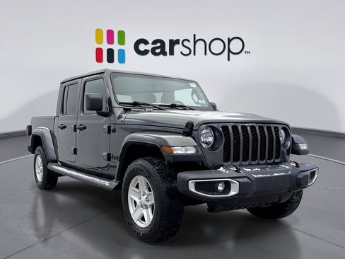 Used 2021 Jeep Gladiator Sport image 7