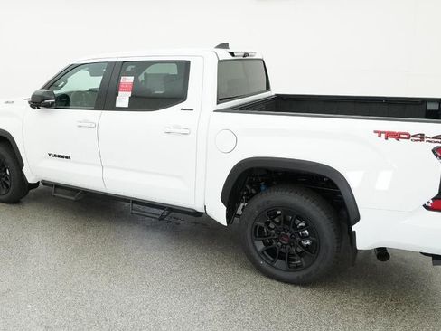 New 2026 Toyota Tundra Limited AWD/4WD image 31
