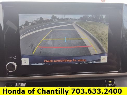 Used 2026 Toyota Camry SE FWD image 12