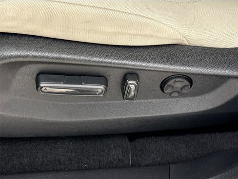 Used 2018 Honda CR-V EX image 22