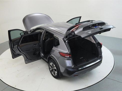 Used 2023 Nissan Rogue SV image 19