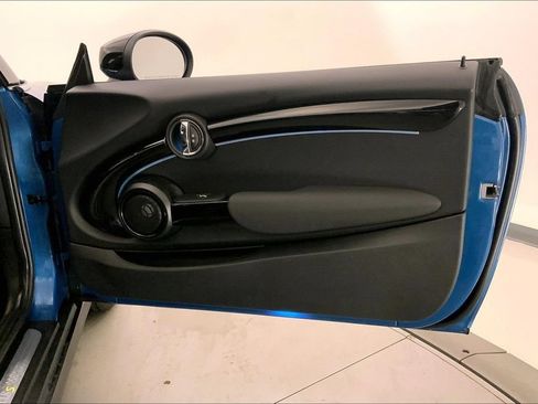 Certified 2024 MINI Cooper SE FWD image 25