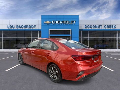 Used 2024 Kia Forte LXS FWD image 6