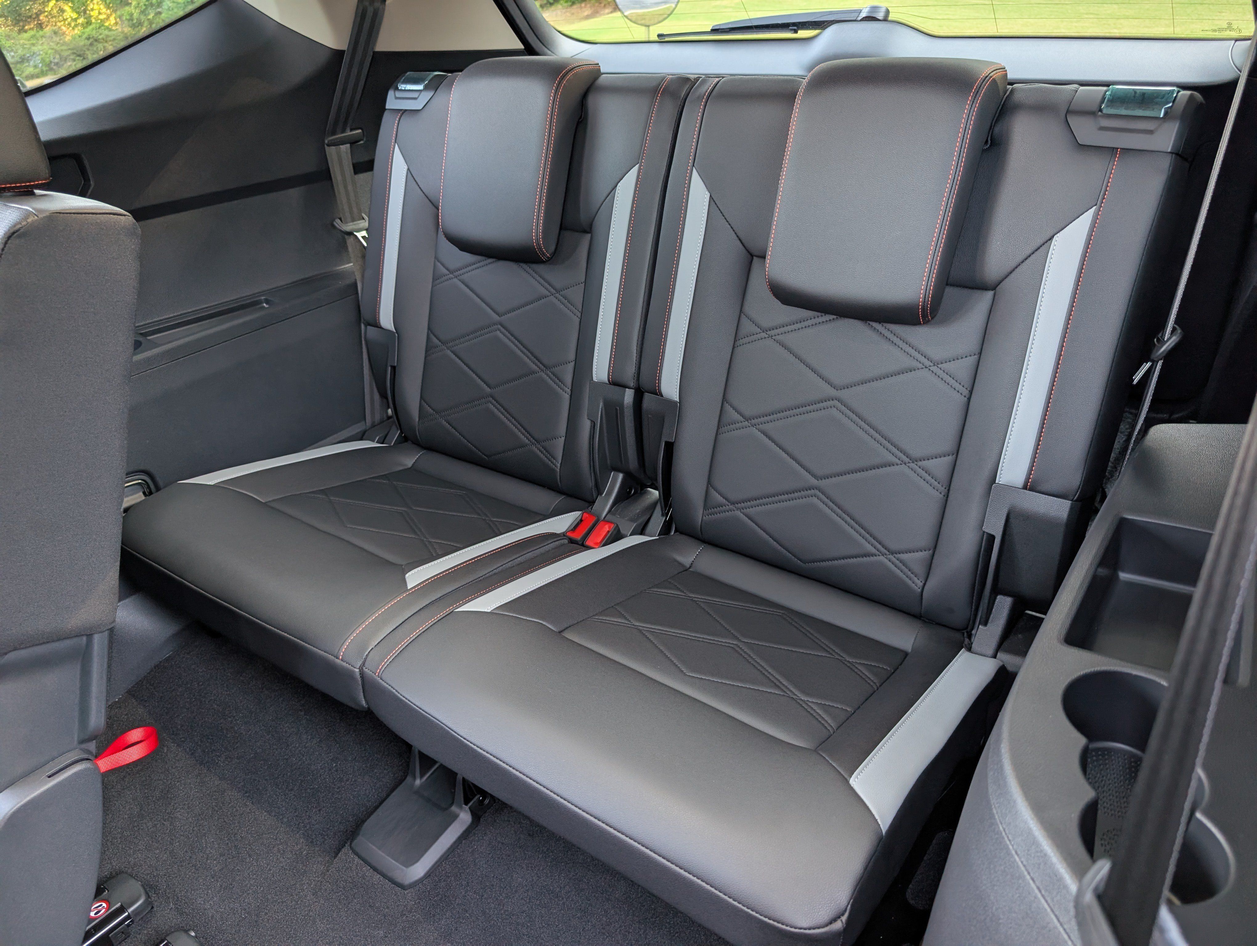 Used 2026 Volkswagen Atlas Peak Edition AWD/4WD image 19