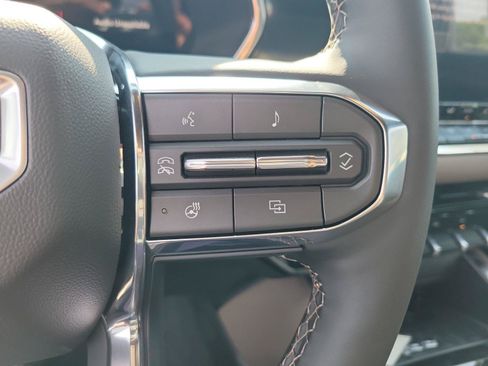 New 2026 GMC Canyon Denali AWD/4WD image 26