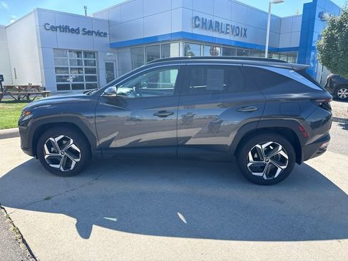 Used 2022 Hyundai Tucson Limited AWD/4WD image 9