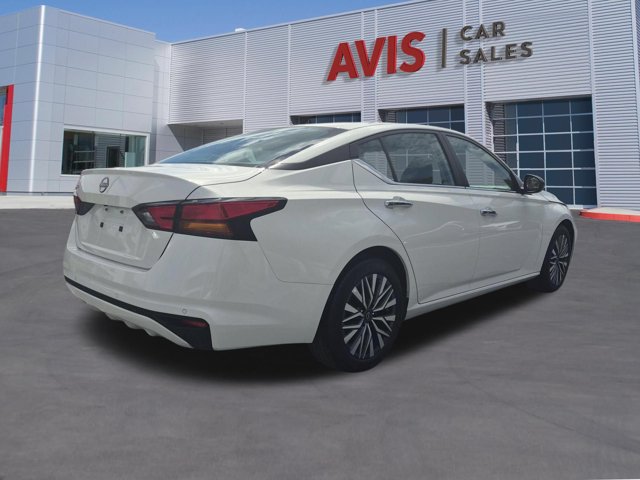 Used 2025 Nissan Altima 2.5 SV FWD image 5