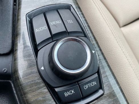 Used 2017 BMW M240i Coupe image 32