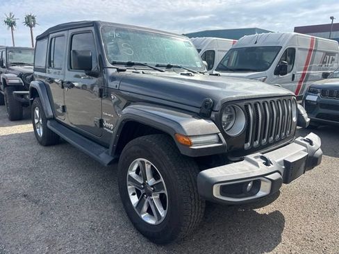 Used 2022 Jeep Wrangler Unlimited Sahara w/ LED Lighting Group AWD/4WD image 3