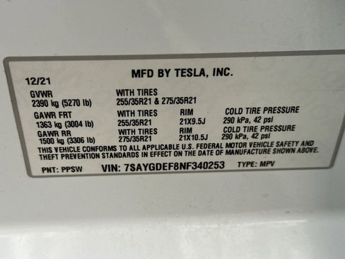 Used 2022 Tesla Model Y Performance image 36