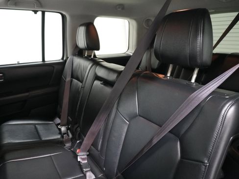 Used 2015 Honda Pilot Touring image 12