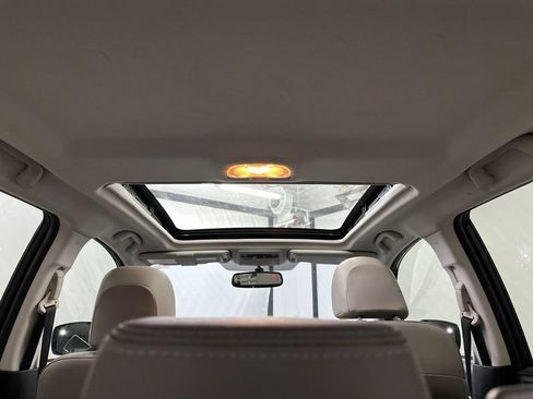 Used 2016 Subaru Forester 2.5i Limited AWD/4WD image 21