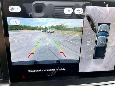 Used 2025 Ford F150 XLT w/ Equipment Group 302A MID AWD/4WD image 15