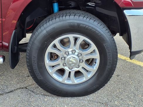 Used 2018 RAM 2500 Laramie w/ Snow Chief Group image 9