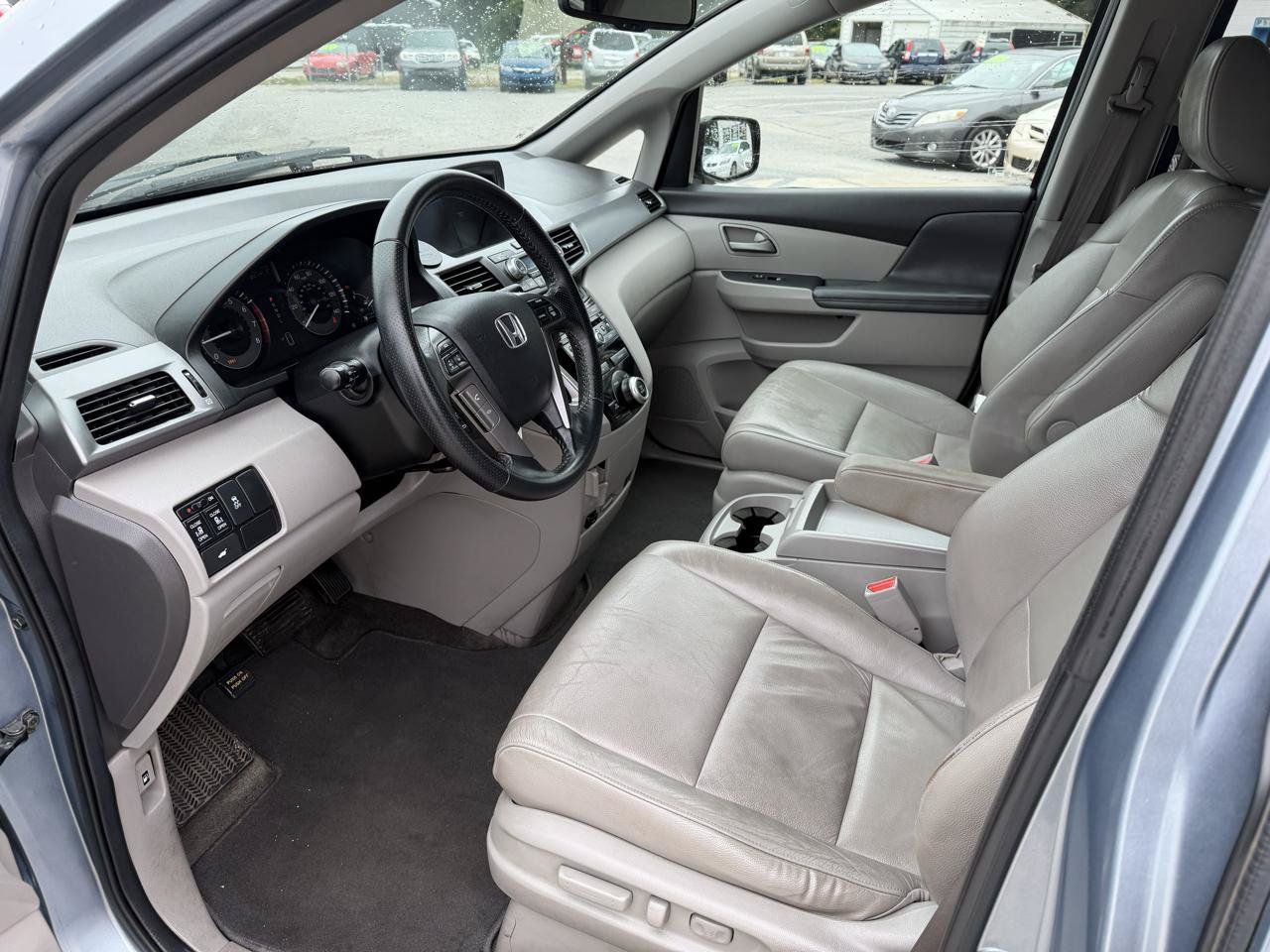 Used 2011 Honda Odyssey EX-L image 11